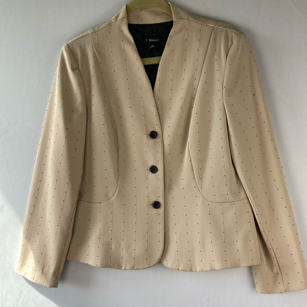 T.Milano Blazer size 10 beige and black embellishments